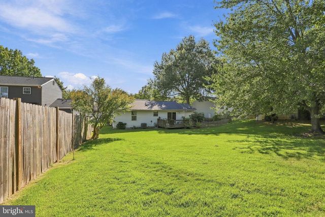 1609 NORWICH DR, Frederick, MD 21701