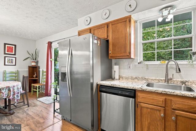 1609 NORWICH DR, Frederick, MD 21701