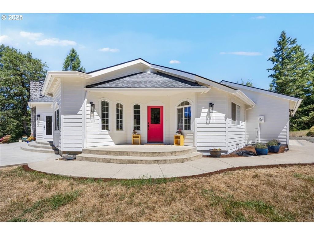 6841 OAK HILL Rd, Roseburg, OR 97471