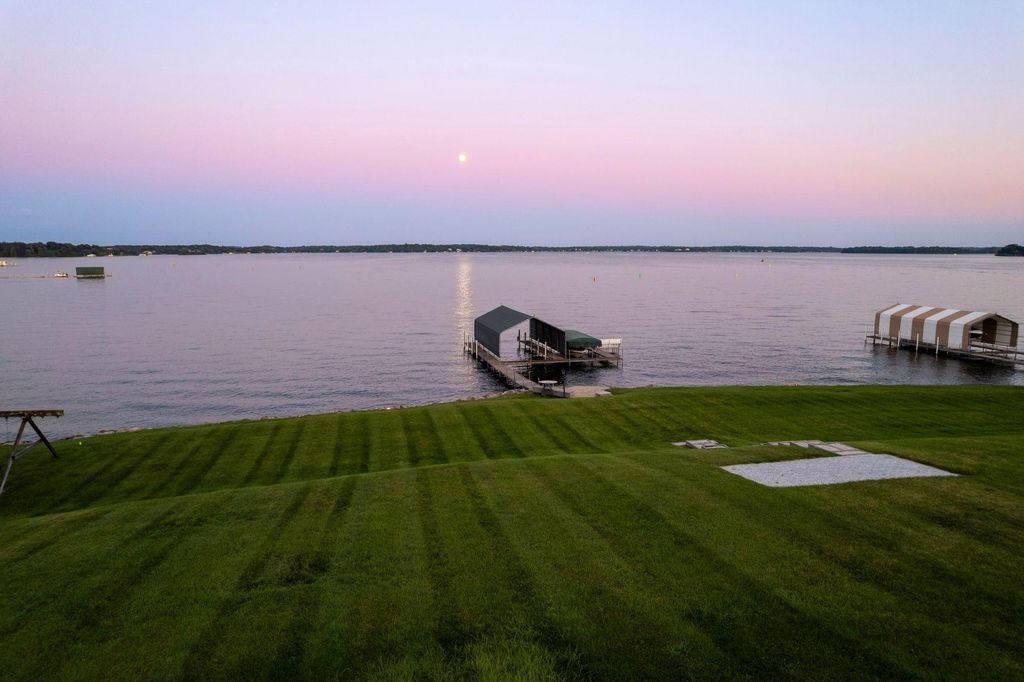 1305 Shoreline Drive, Orono, MN 55391 — photo 2