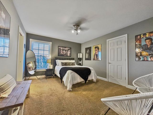 2433 Briarcliff Drive, Newburgh, IN 47630