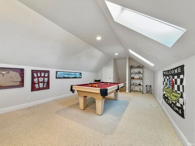 2433 Briarcliff Drive, Newburgh, IN 47630