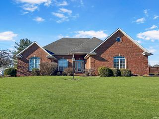 2433 Briarcliff Drive, Newburgh, IN 47630