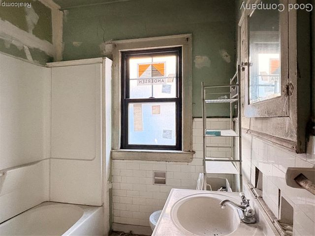 2966 Collingwood Street, Detroit, MI 48206