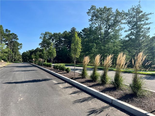 83 Sunset Lake Circle, Coventry, RI 02816