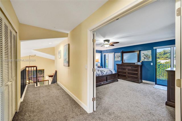 5112 NW 58th Ter, Coral Springs, FL 33067