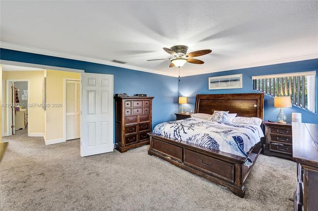 5112 NW 58th Ter, Coral Springs, FL 33067