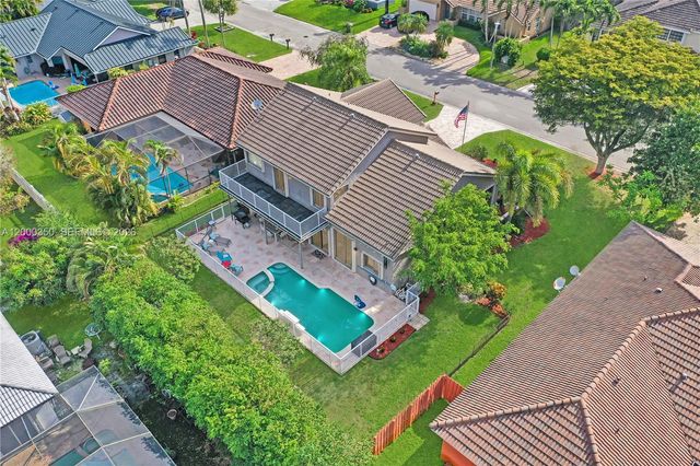 5112 NW 58th Ter, Coral Springs, FL 33067