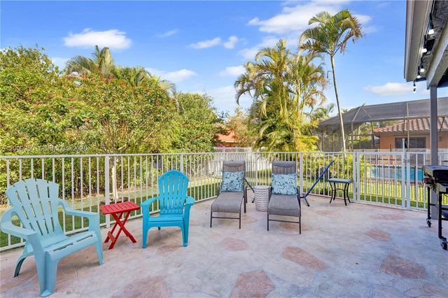 5112 NW 58th Ter, Coral Springs, FL 33067