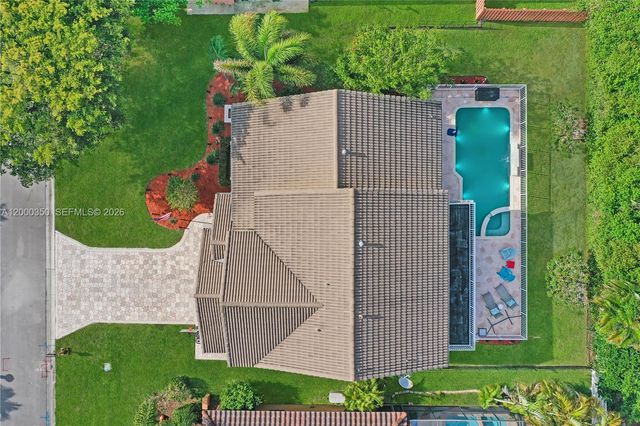 5112 NW 58th Ter, Coral Springs, FL 33067