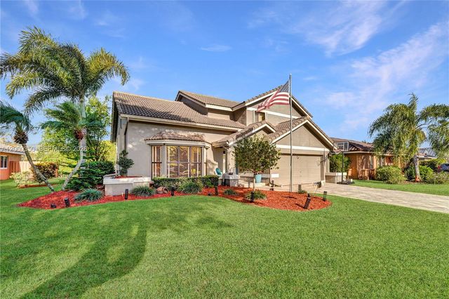 5112 NW 58th Ter, Coral Springs, FL 33067