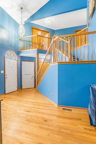 373 Blackfoot Drive, Bolingbrook, IL 60490