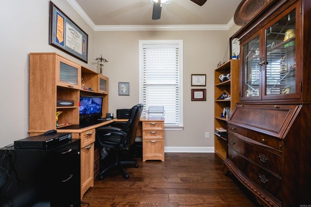 9517 Millers Gardens Cove, Sherwood, AR 72120