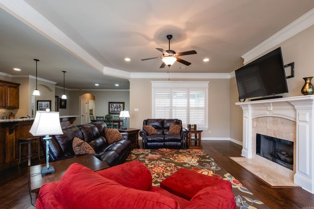 9517 Millers Gardens Cove, Sherwood, AR 72120