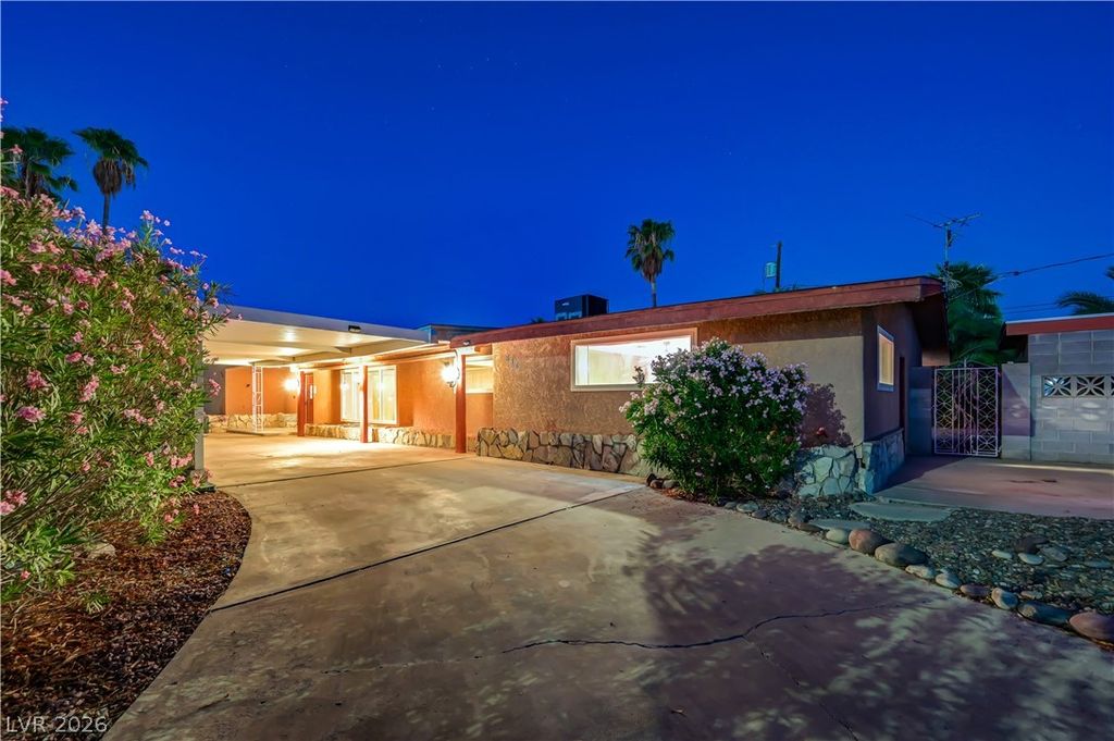838 Fairview Drive, Henderson, NV 89015 — exterior
