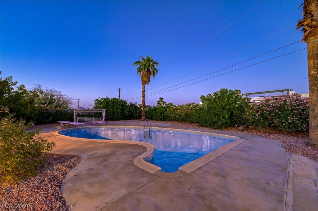 838 Fairview Drive, Henderson, NV 89015 — photo 5