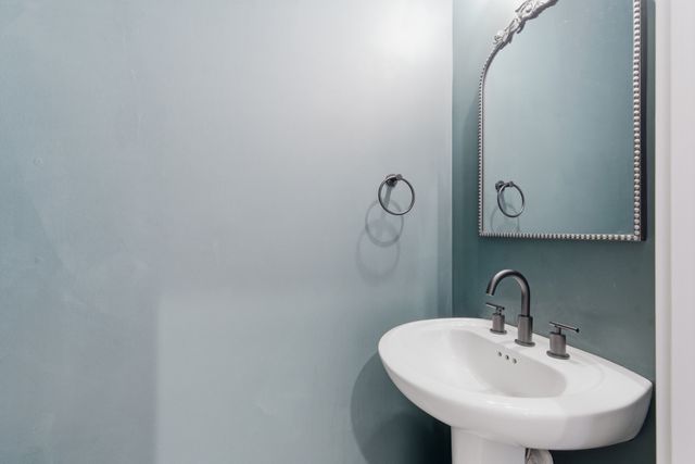 898 Delmas Ave, Nashville, TN 37216