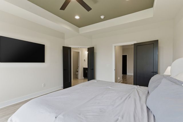 898 Delmas Ave, Nashville, TN 37216