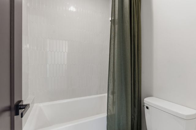 898 Delmas Ave, Nashville, TN 37216