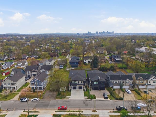 898 Delmas Ave, Nashville, TN 37216