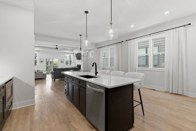 898 Delmas Ave, Nashville, TN 37216