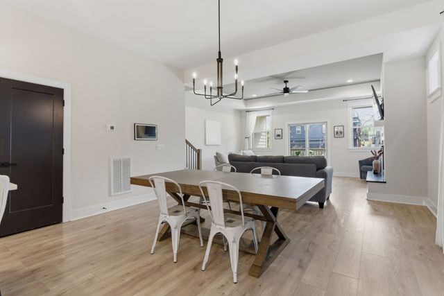 898 Delmas Ave, Nashville, TN 37216