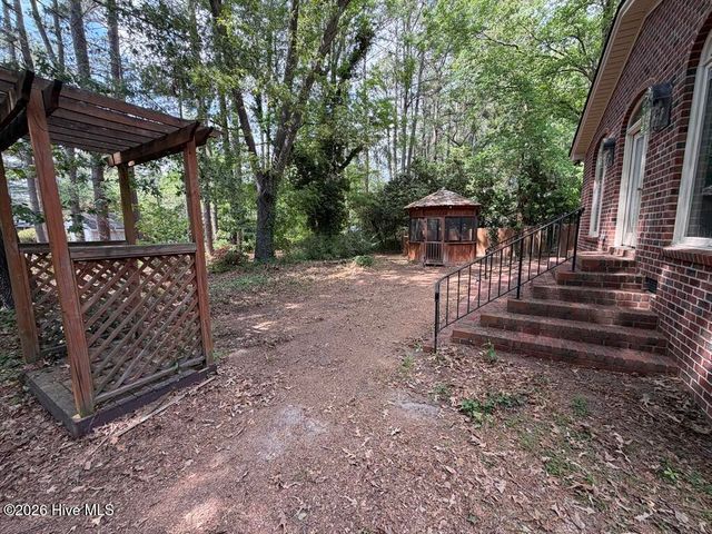2003 Hermitage Road NW, Wilson, NC 27896