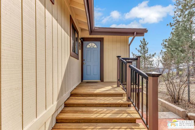 53440 Westridge Road, Idyllwild, CA 92549