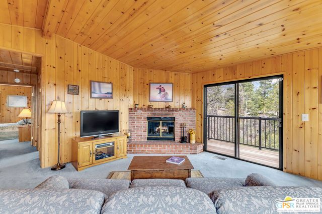 53440 Westridge Road, Idyllwild, CA 92549