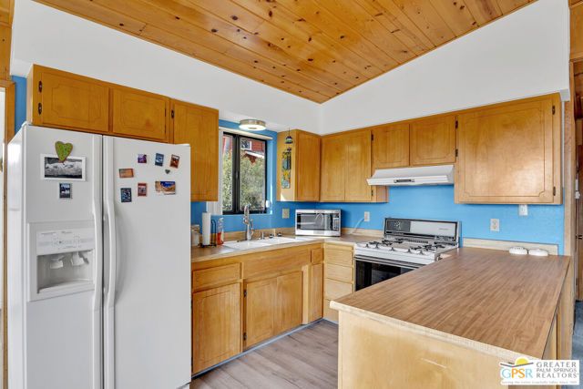 53440 Westridge Road, Idyllwild, CA 92549