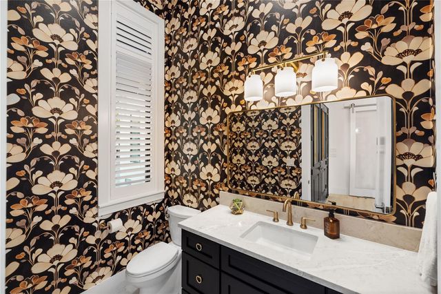 1800 WEBBER STREET, Sarasota, FL 34239