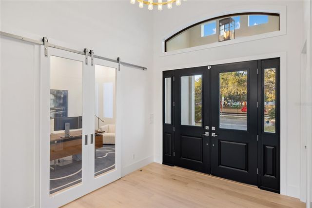 1800 WEBBER STREET, Sarasota, FL 34239