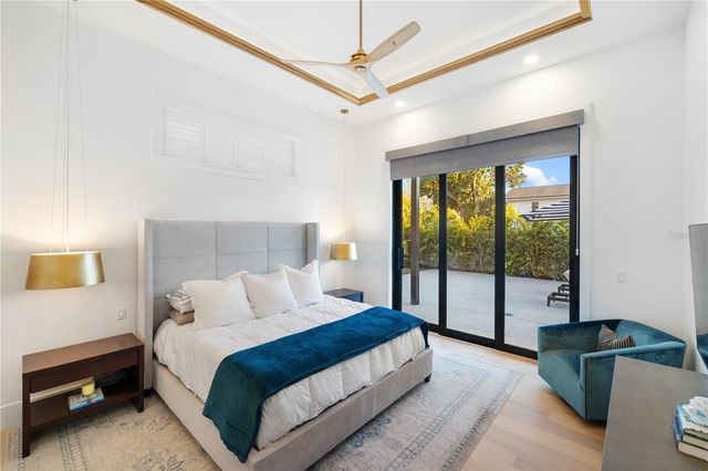 1800 WEBBER STREET, Sarasota, FL 34239