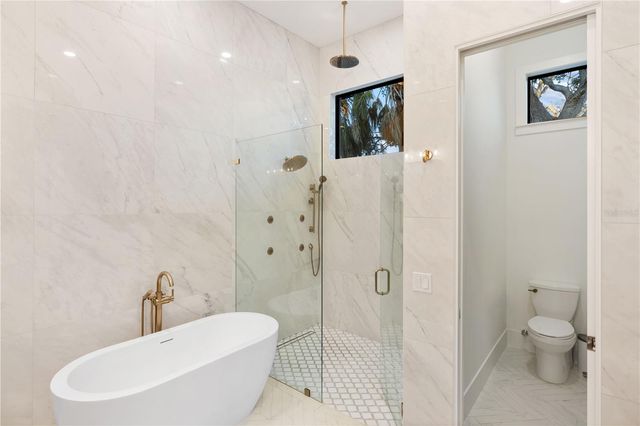 1800 WEBBER STREET, Sarasota, FL 34239