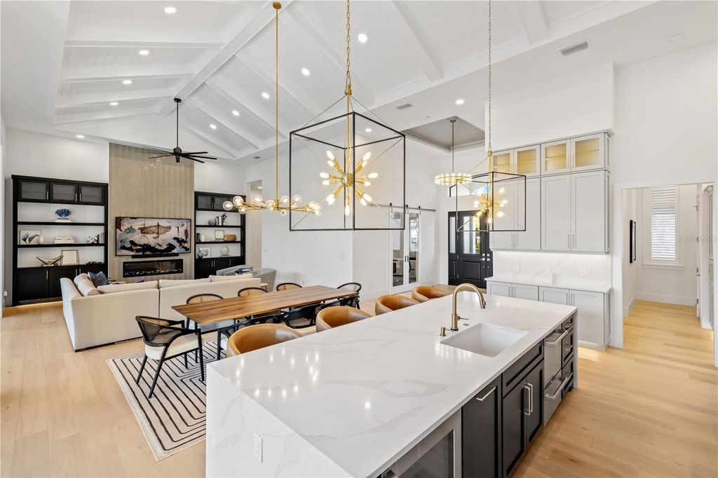 Image 21 of property listing at 1800 WEBBER STREET, Sarasota, FL 34239