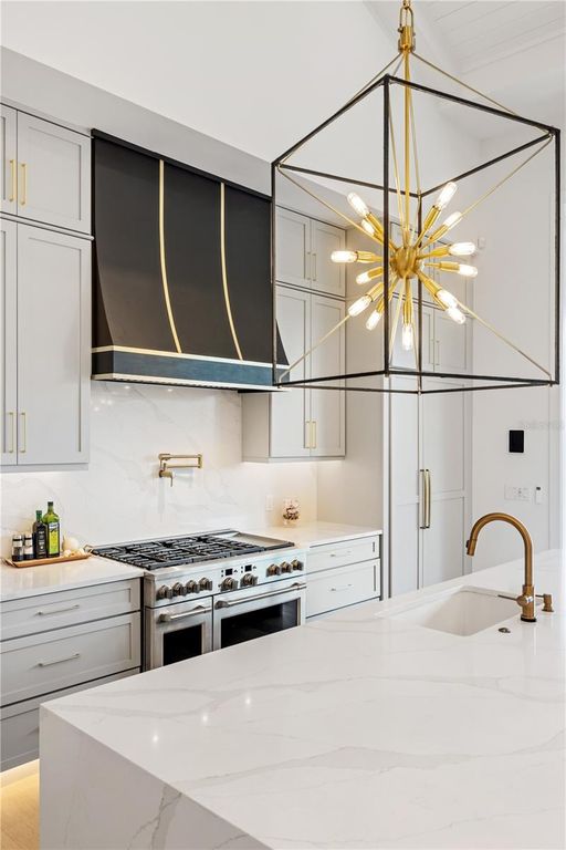 Image 22 of property listing at 1800 WEBBER STREET, Sarasota, FL 34239