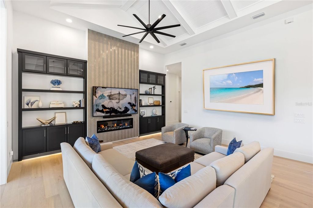 Image 26 of property listing at 1800 WEBBER STREET, Sarasota, FL 34239