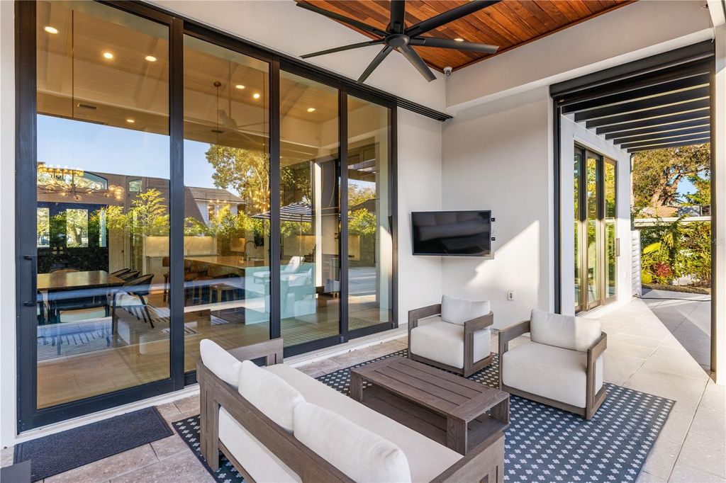 Image 31 of property listing at 1800 WEBBER STREET, Sarasota, FL 34239