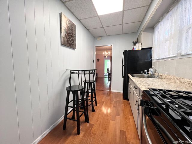 830 Vincent Avenue, Bronx, NY 10465