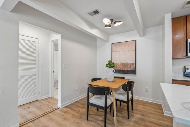 276 Alexandra Drive 1, Mount Pleasant, SC 29464