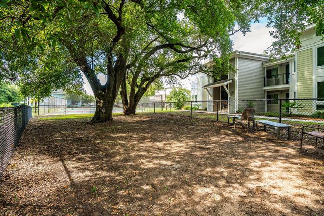 276 Alexandra Drive 1, Mount Pleasant, SC 29464