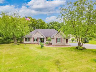 W372S9930 Highway 67, Eagle, WI 53119