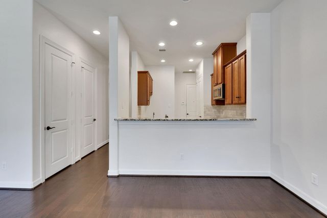 12 Tassia Lane, Pasadena, TX 77058