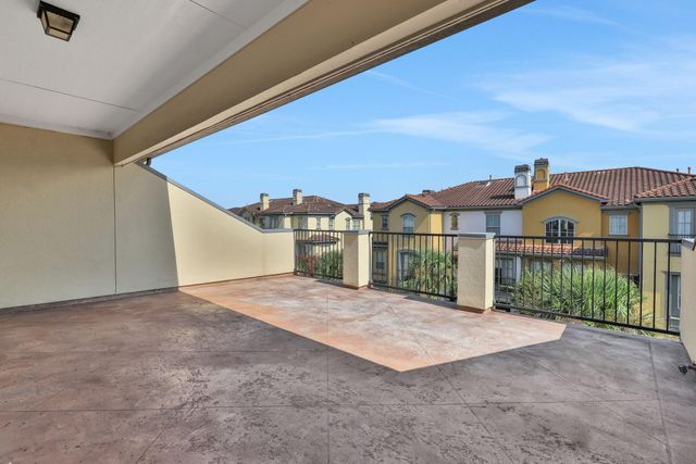 12 Tassia Lane, Pasadena, TX 77058