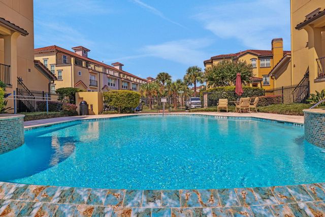 12 Tassia Lane, Pasadena, TX 77058