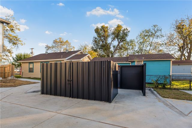 601 West 24th Street 122, Bryan, TX 77803