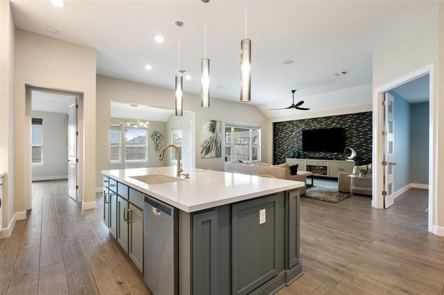 1012 Quarry Point PASS, Leander, TX 78641