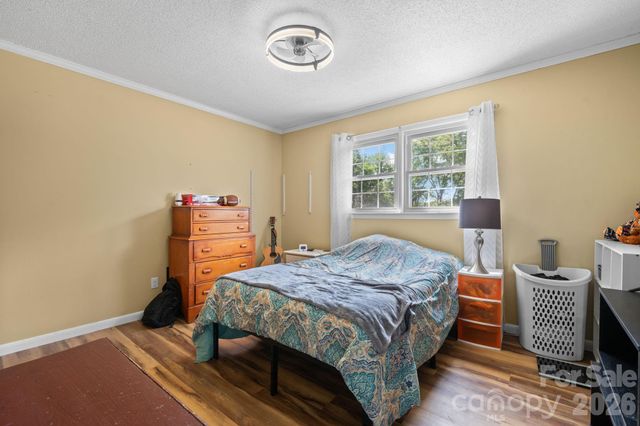 35 Glendale Drive, Spruce Pine, NC 28777