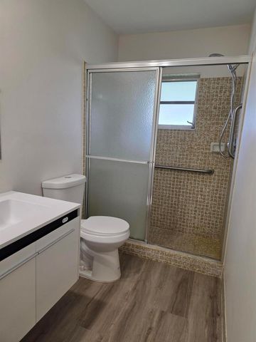14243 El Clavel Way, Delray Beach, FL 33484
