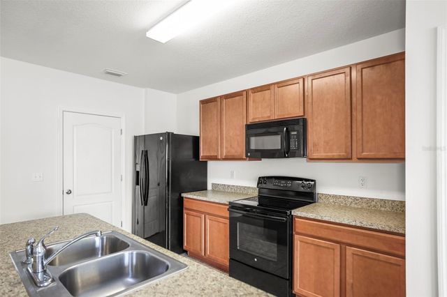 3820 CRYSTAL DEW STREET, Plant City, FL 33567